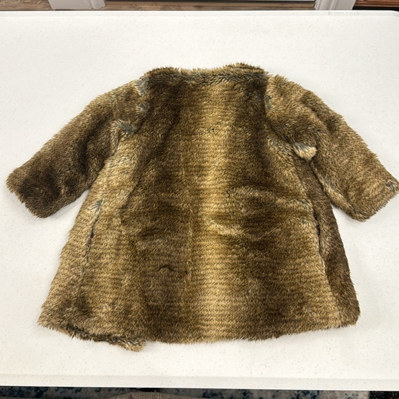 SIAOMIMI Faux Fur Jacket - Picture 6 of 6